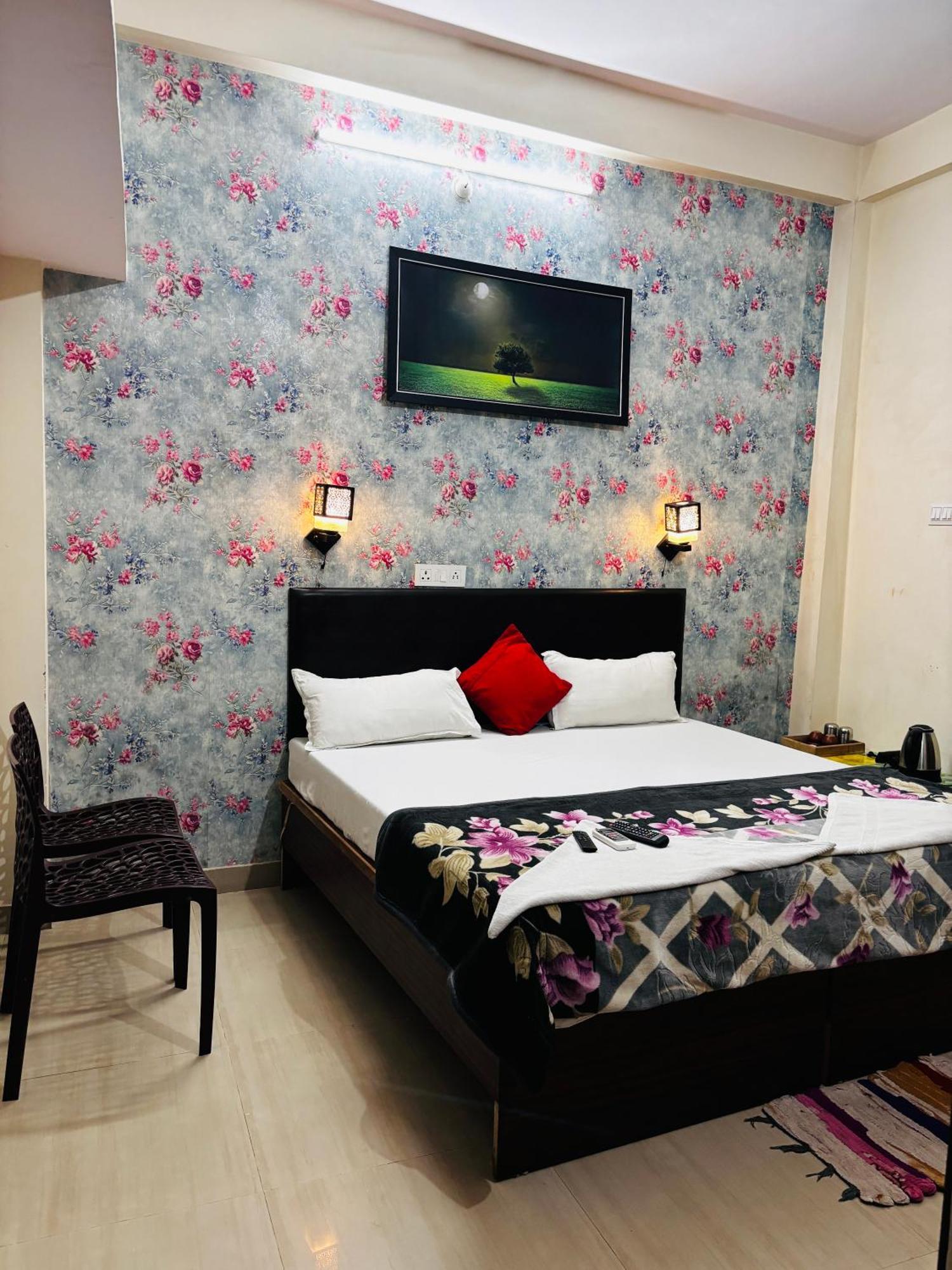 Gully Ghar Hotel Варанаси Екстериор снимка